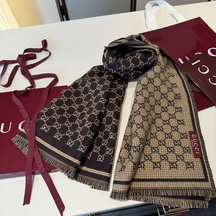 スーパーコピー グッチ マフラー