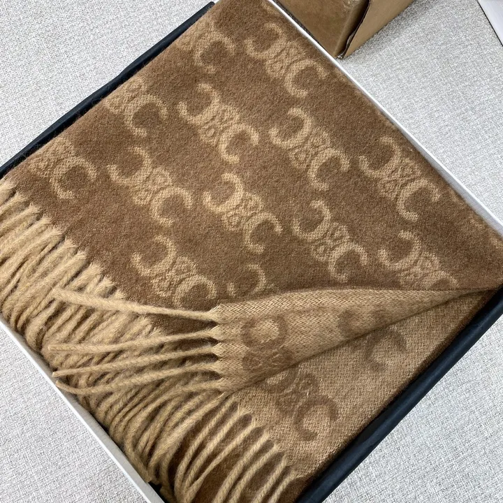 スーパーコピー セリーヌ マフラー