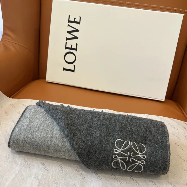 スーパーコピー ロエベ マフラー