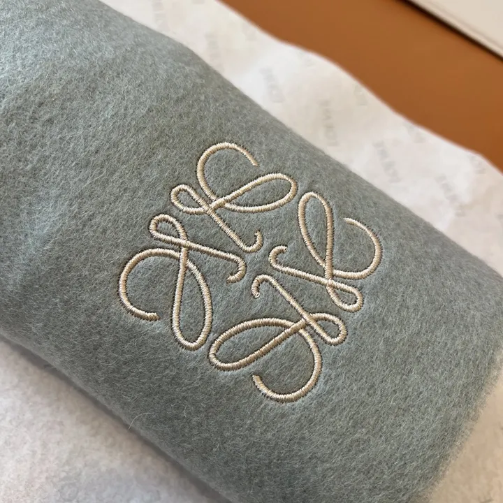 スーパーコピー ロエベ マフラー