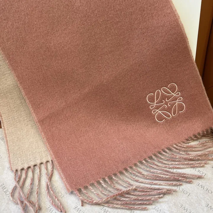 スーパーコピー ロエベ マフラー