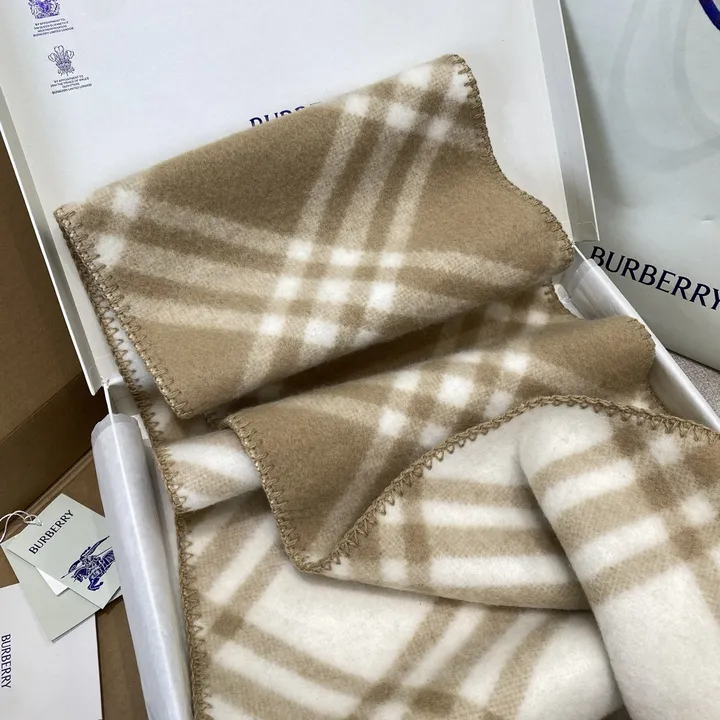 スーパーコピー バーバリー ス マフラー