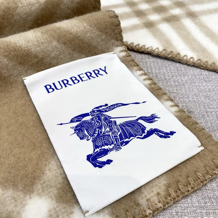 スーパーコピー バーバリー ス マフラー