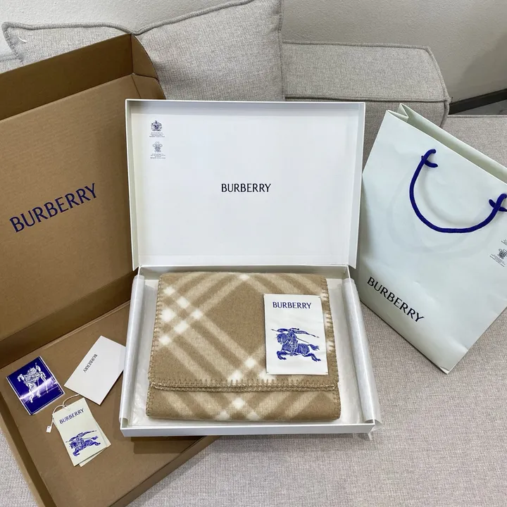 スーパーコピー バーバリー ス マフラー