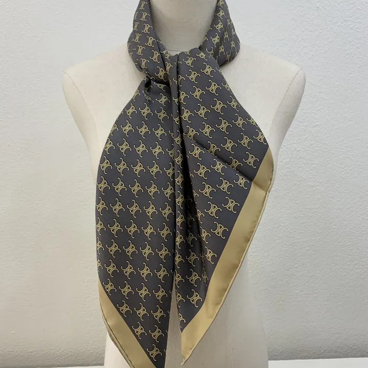 スーパーコピー セリーヌ マフラー