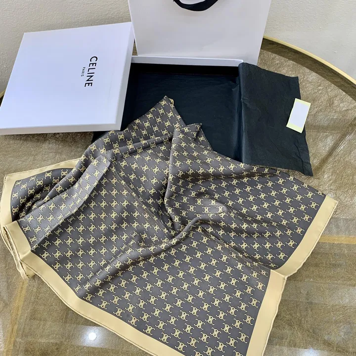 スーパーコピー セリーヌ マフラー