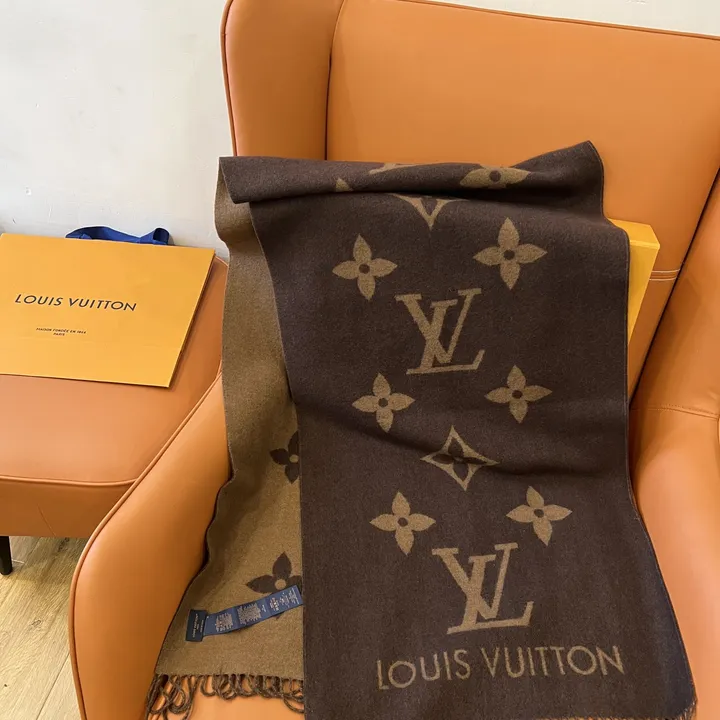 スーパーコピー ルイヴィトン マフラー