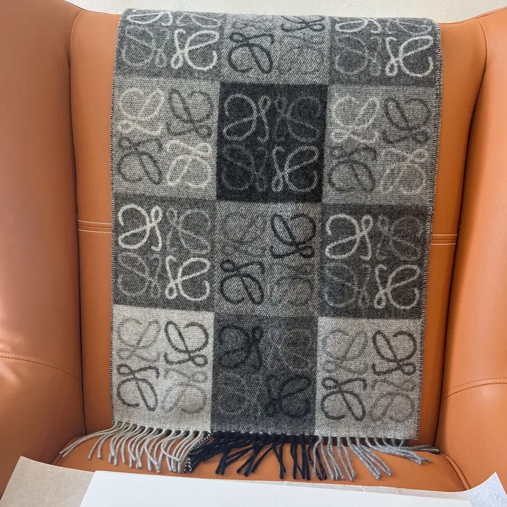 スーパーコピー ディオール マフラー