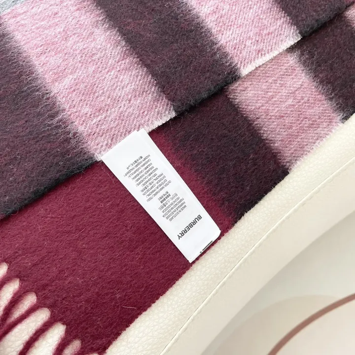 スーパーコピー バーバリー ス マフラー