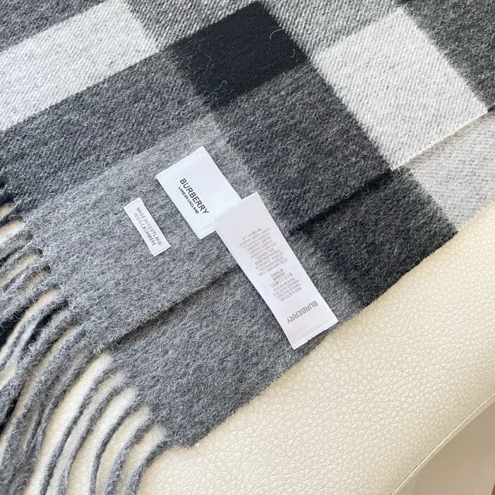 スーパーコピー バーバリー ス マフラー