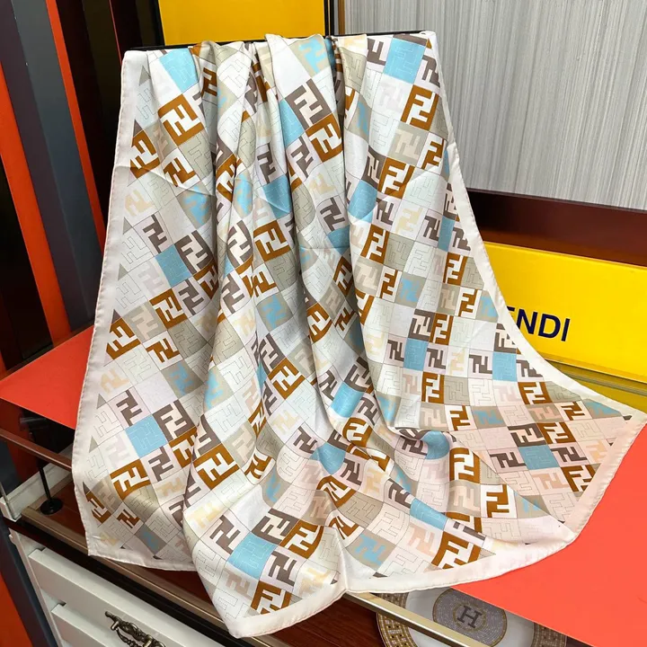 スーパーコピー フェンディ マフラー