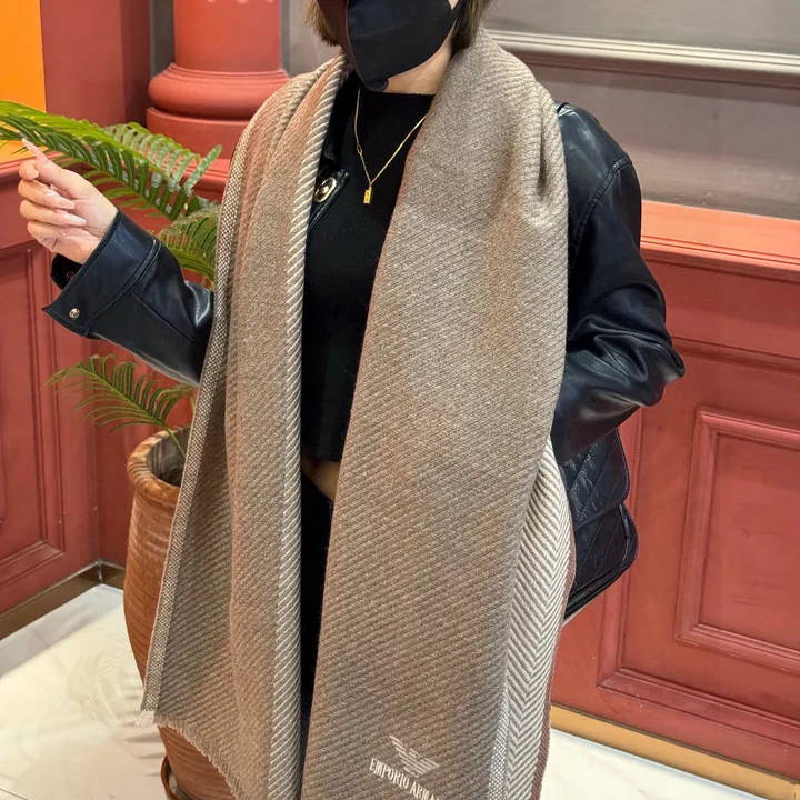 スーパーコピー アルマーニ マフラー