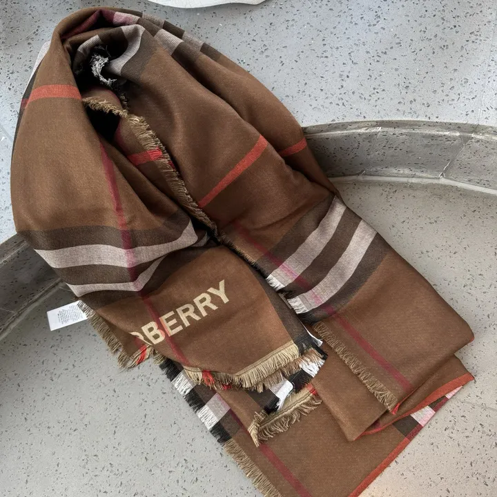 スーパーコピー バーバリー ス マフラー