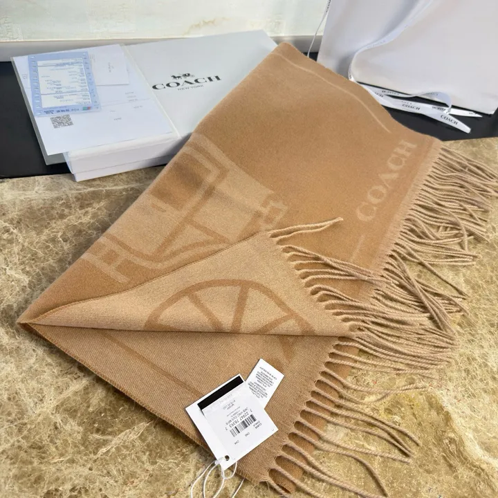 スーパーコピー コーチ マフラー