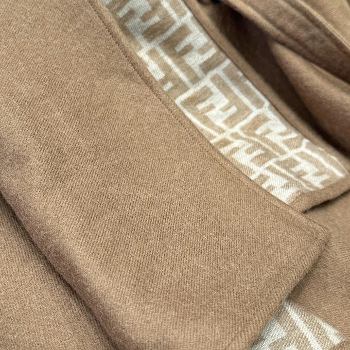 スーパーコピー フェンディ マフラー