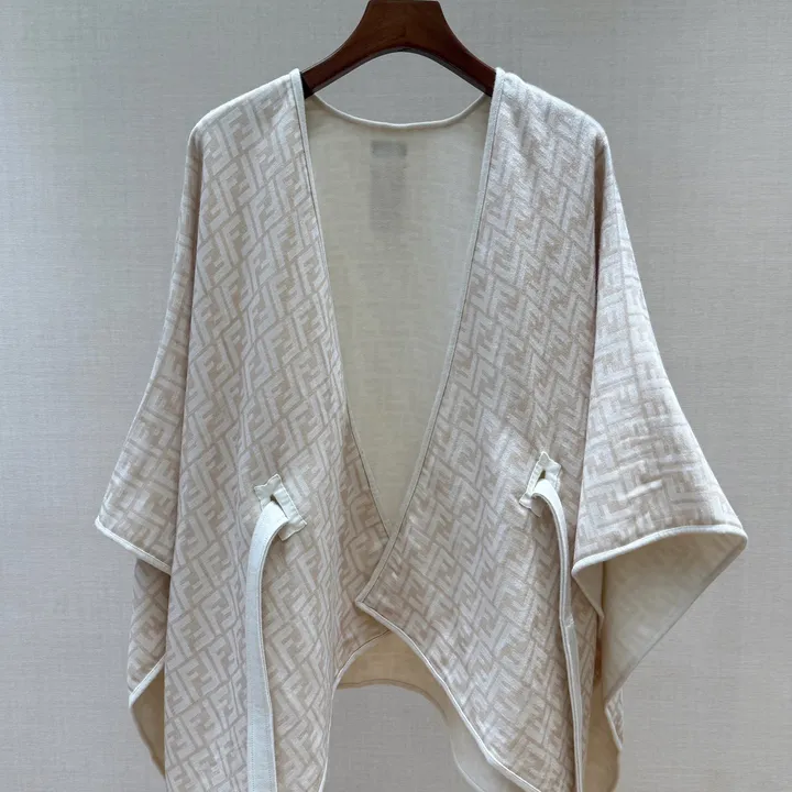 スーパーコピー フェンディ マフラー