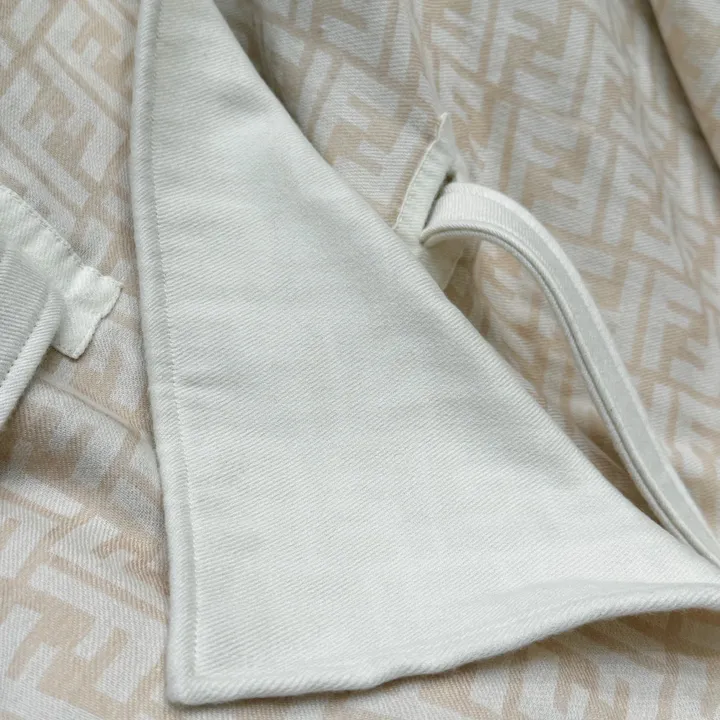 スーパーコピー フェンディ マフラー