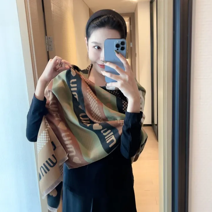 スーパーコピー フェンディ マフラー