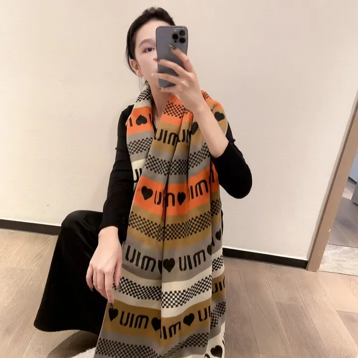 スーパーコピー フェンディ マフラー