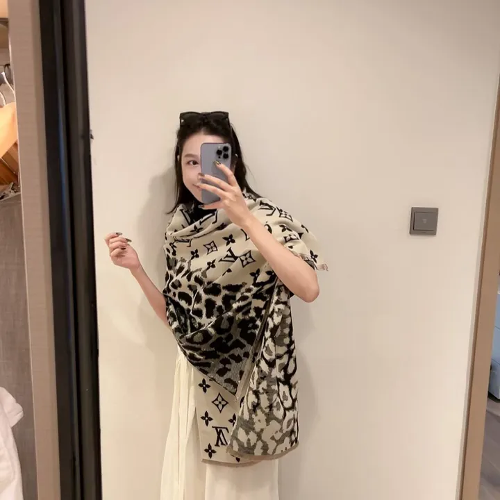 スーパーコピー ルイヴィトン マフラー