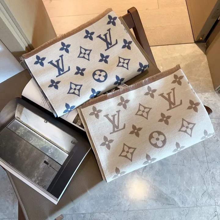 スーパーコピー ルイヴィトン マフラー