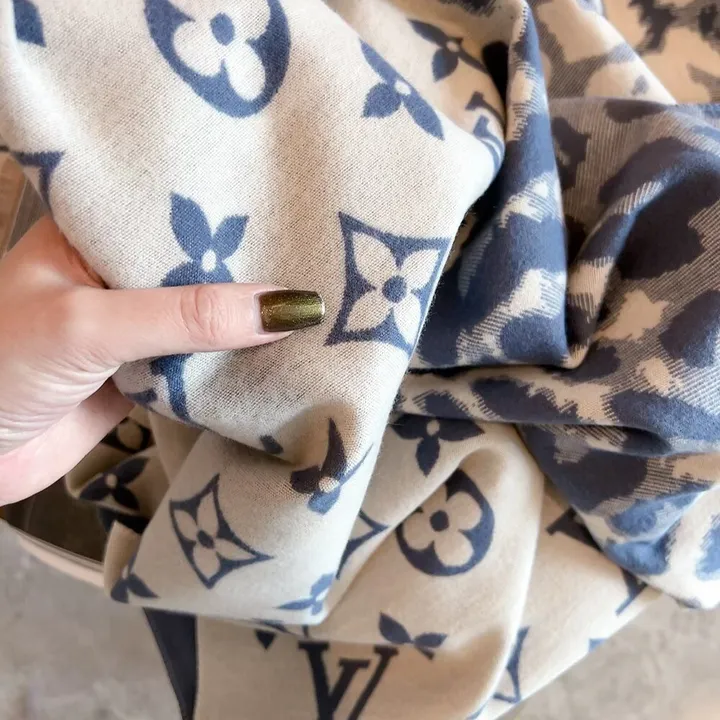 スーパーコピー ルイヴィトン マフラー