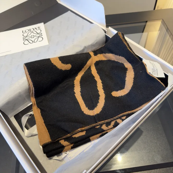 スーパーコピー ロエベ マフラー