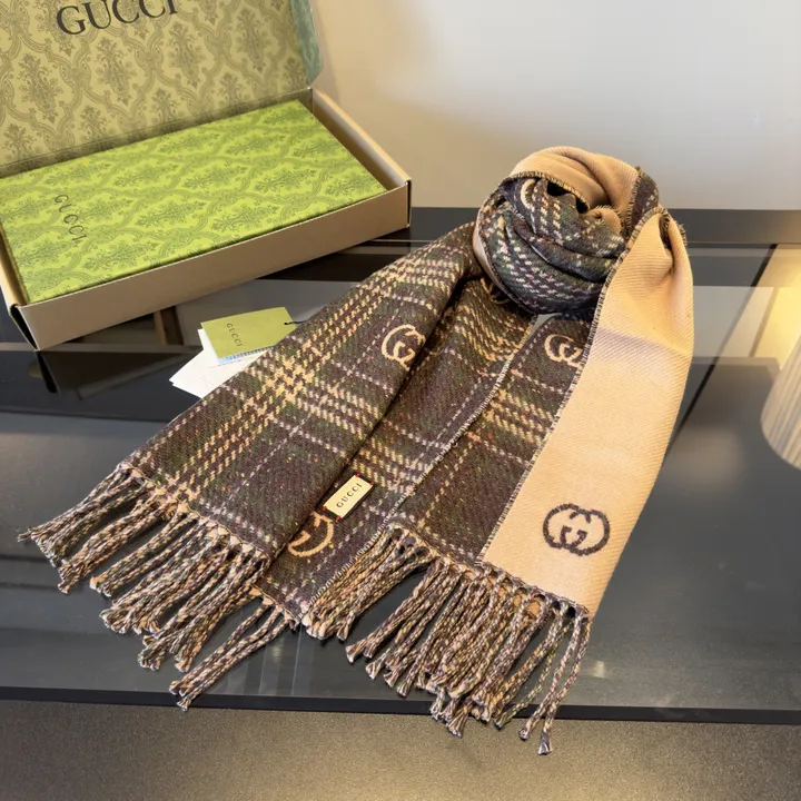 スーパーコピー グッチ マフラー