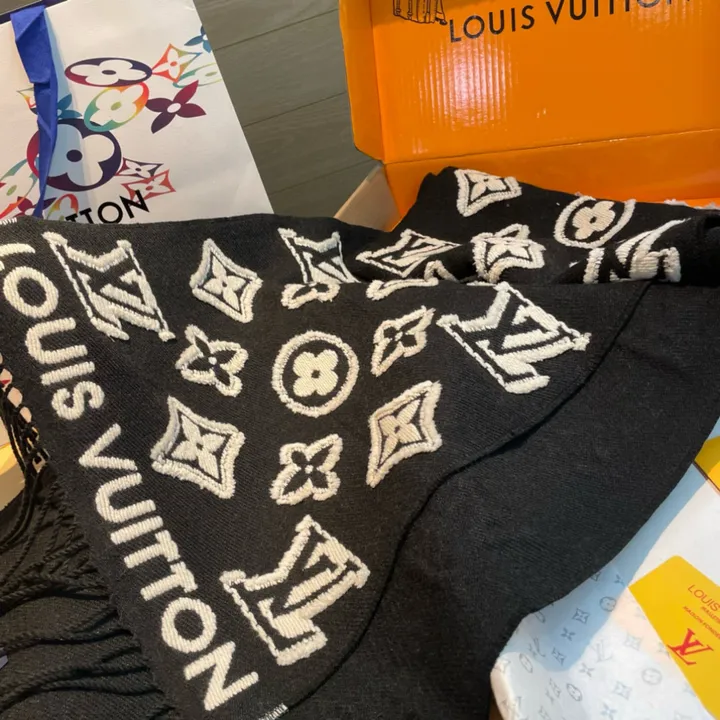 スーパーコピー ルイヴィトン マフラー