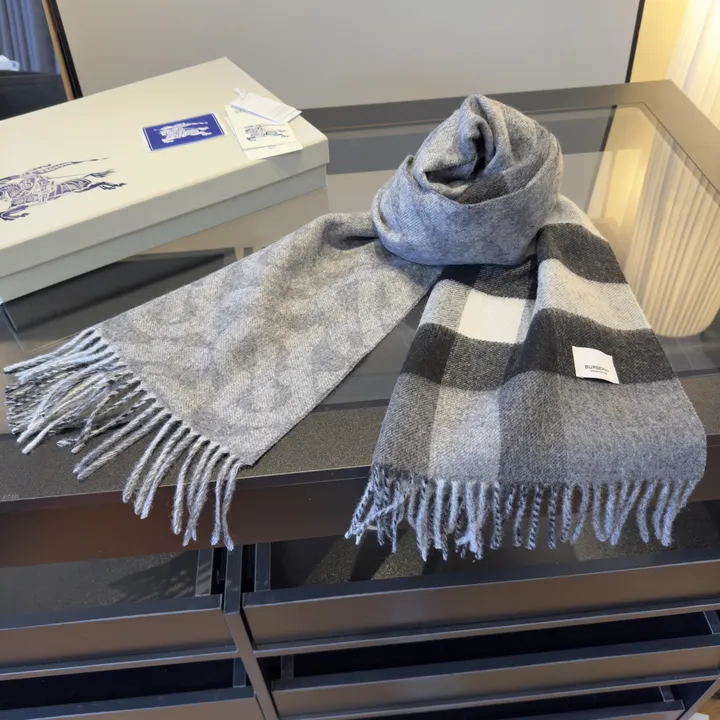 スーパーコピー バーバリー ス マフラー