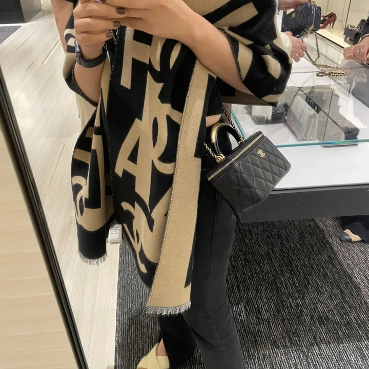 スーパーコピー シャネル マフラー