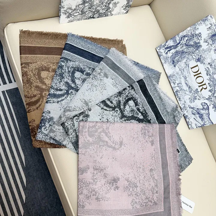 スーパーコピー グッチ マフラー