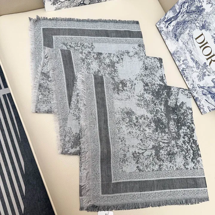 スーパーコピー グッチ マフラー