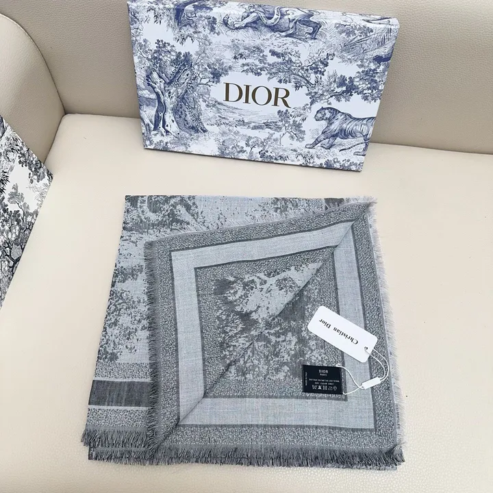 スーパーコピー グッチ マフラー