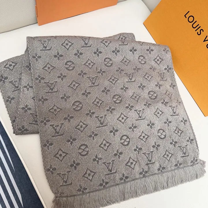 スーパーコピー ルイヴィトン マフラー