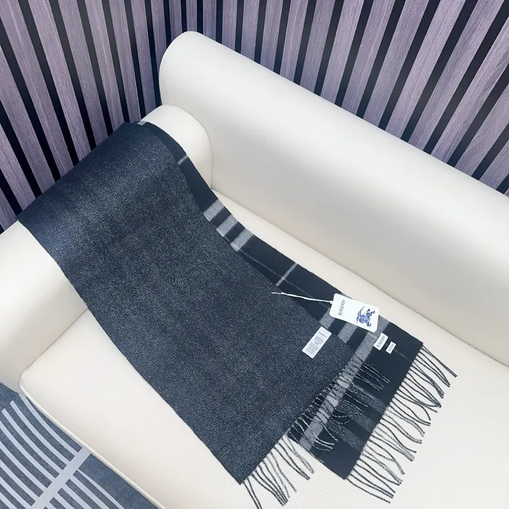 スーパーコピー バーバリー ス マフラー