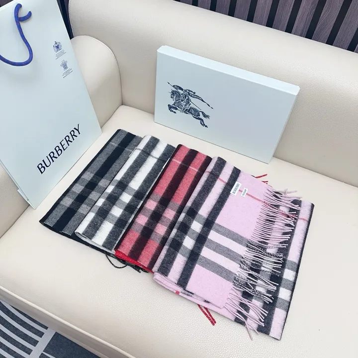 スーパーコピー バーバリー ス マフラー