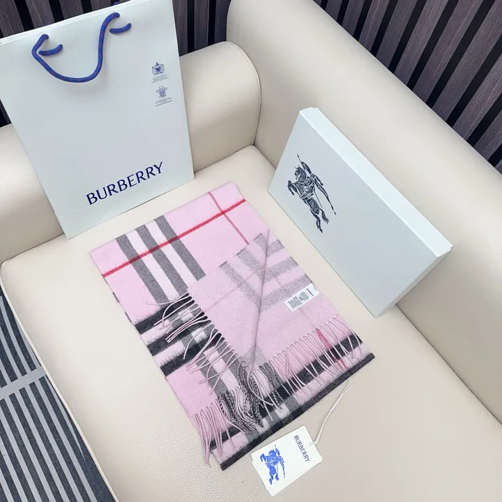 スーパーコピー バーバリー ス マフラー