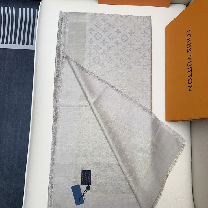 スーパーコピー ルイヴィトン マフラー