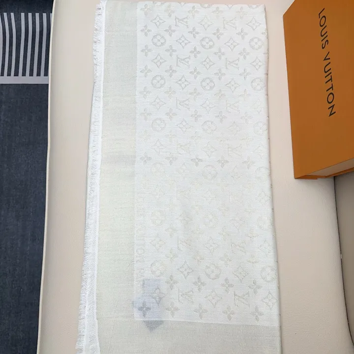 スーパーコピー ルイヴィトン マフラー