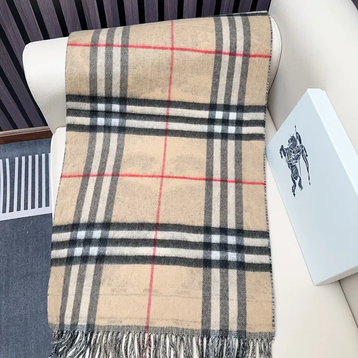 スーパーコピー バーバリー ス マフラー