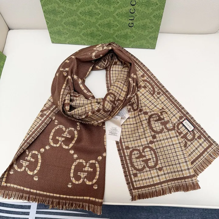 スーパーコピー グッチ マフラー