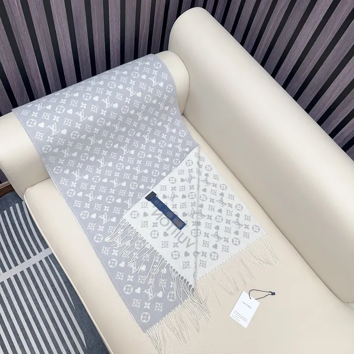 スーパーコピー ルイヴィトン マフラー