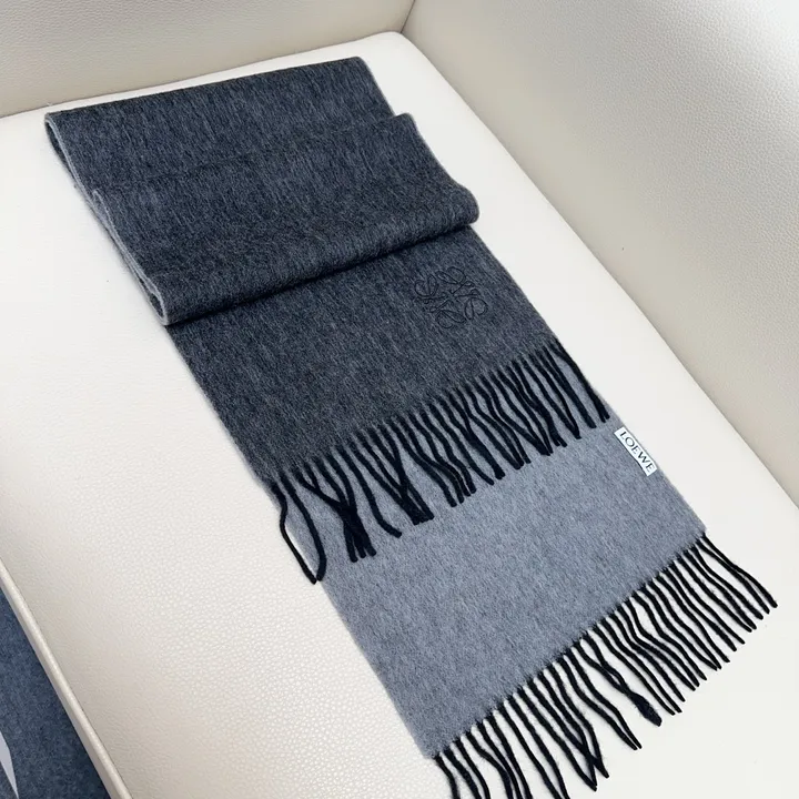 スーパーコピー ロエベ マフラー