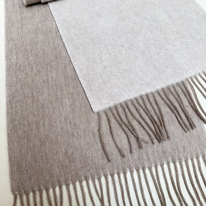 スーパーコピー ロエベ マフラー