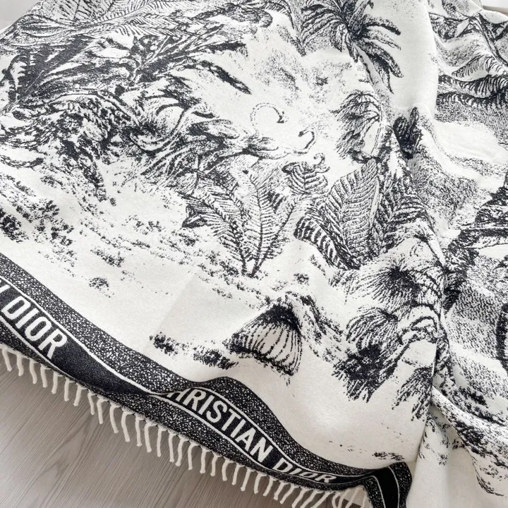 スーパーコピー ディオール マフラー