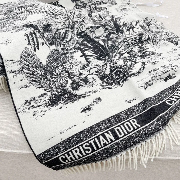 スーパーコピー ディオール マフラー