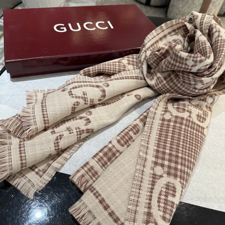 スーパーコピー グッチ マフラー