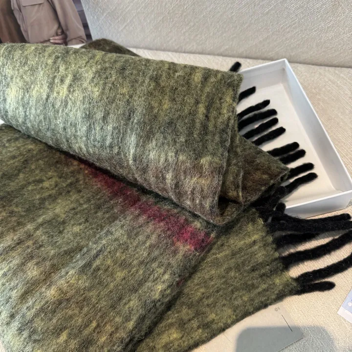 スーパーコピー ヴィヴィアン・ウエストウッド マフラー