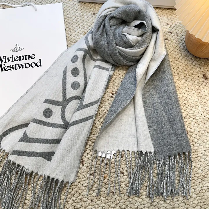 スーパーコピー ヴィヴィアン・ウエストウッド マフラー